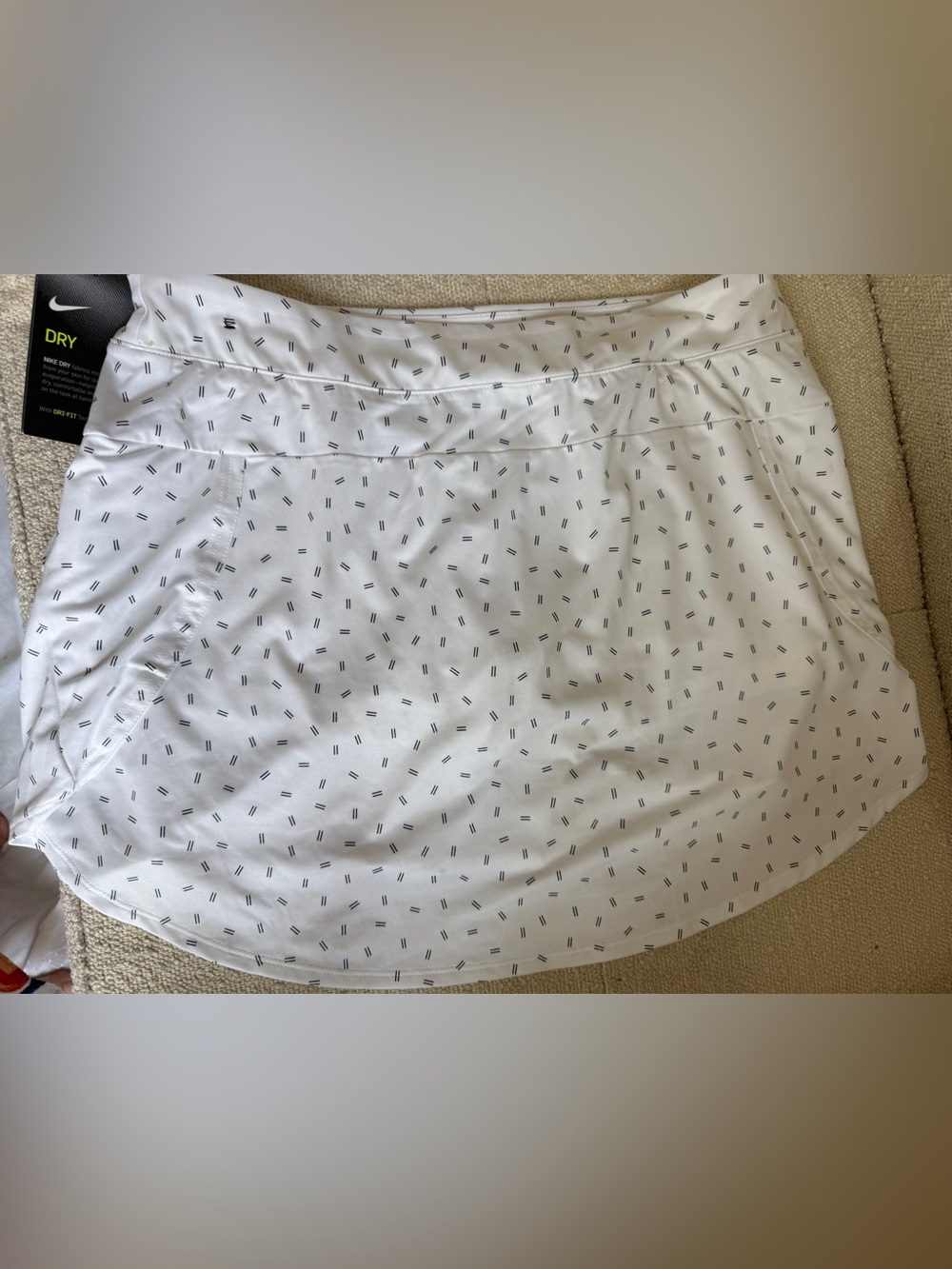 Nike Girls White Dri-FIT Athletic Skirt with Black Micro Print XL - Picture 4 of 4